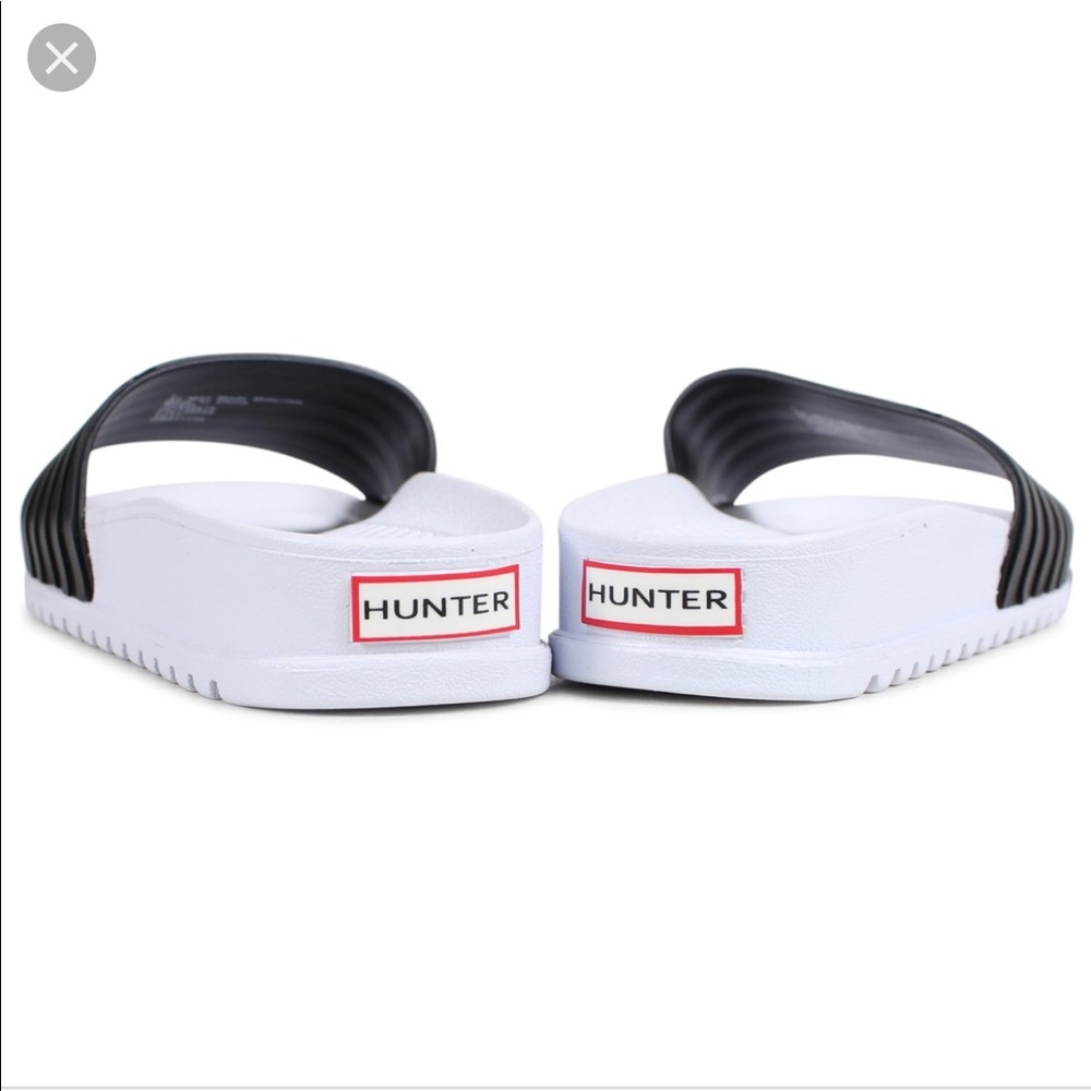 SOLD ❗️NWOT- HUNTER FOR TARGET- slide sandals